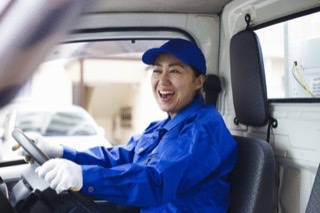 北神戸株式会社 大型ドライバースタッフ トレーラー、ダンプ等求人情報のメイン画像