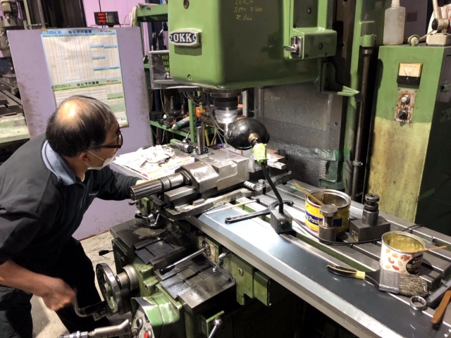 BirTsky マシナリー 株式会社 工場部署 平野、大阪市、東大阪 工場製造、機械製缶、機械製造(TIG溶接、マニシング加工、検査、検品等)今の社員の殆どは未経験者でした。週払い要相談。 求人情報の求める人物像画像