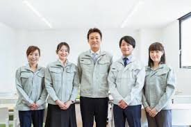 神松建設株式会社 寝屋川、門真 住宅外壁リフォーム会社での営業(既存お客様対応、業者対応、商品発注、管理等)が一連のお仕事の流れです。 求人情報の画像