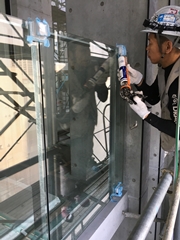 株式会社ユウセイ工業 東淀川区 ※ガラス工事・シーリング工求人情報の▷資格取得支援制度あり(会社全額負担)画像